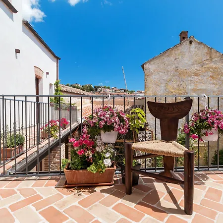 Domo Pro Vois Gæstehus Orosei