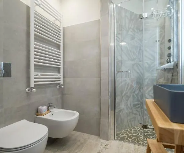 Domo Pro Vois 招待所 4*